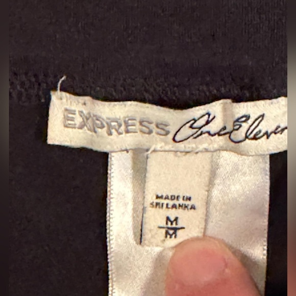 Express medium Black Leggings - Picture 3 of 3